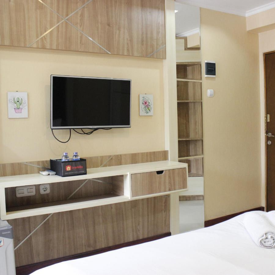 Minimalist Gateway Ahmad Yani Cicadas By Travelio * Bandung
