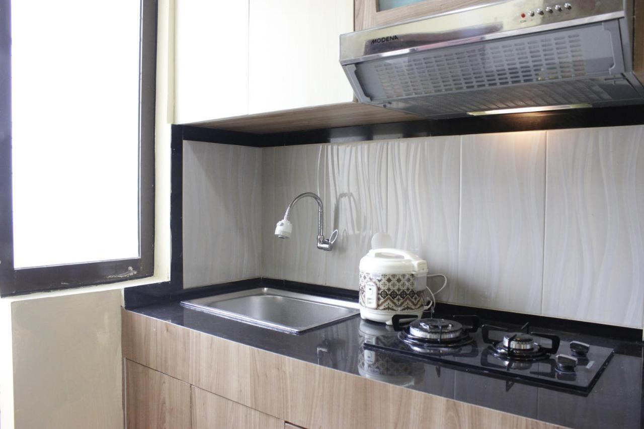 Minimalist Gateway Ahmad Yani Cicadas By Travelio * Bandung